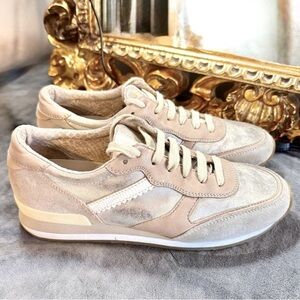 Women's Regarde Le Ciel Sneakers